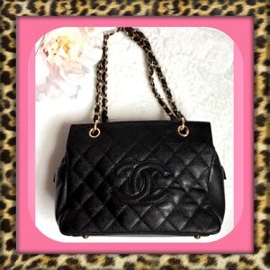 👑Priced to sell. Firm✅AUTHENTIC Chanel Black Timeless Tote